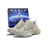 Белый полиамид, состаренный