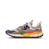 Серый белый