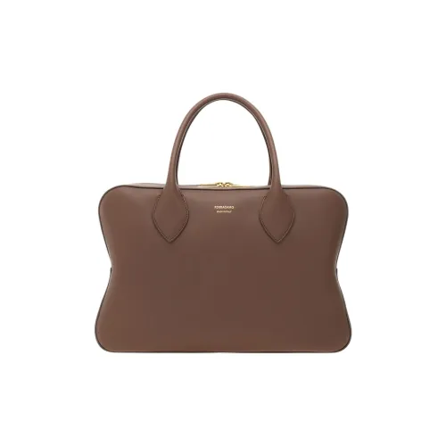 Ferragamo Сумка через плечо из коровьей кожи средний размер женская цвет грязь