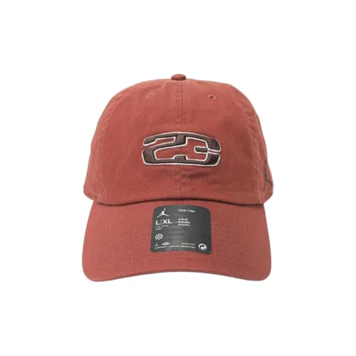 Кепки Nike унисекс красного цвета