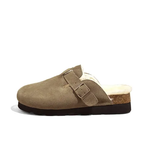 A Poinsettia Princess Домашние тапочки Женские