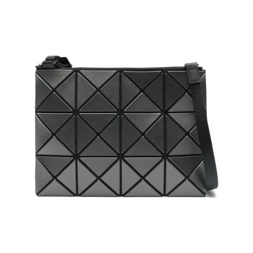 ISSEY MIYAKE Сумки через плечо Женские