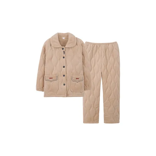 Sha Qian Пижамный комплект женский молочно-чайного цвета