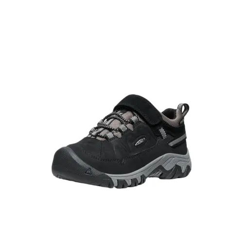 KEEN Targhee 4 Slip-Resistant Lightweight Cushioned Low-Top Детская Туристическая Обувь Черная для Дети Возрастом 3-7 Лет