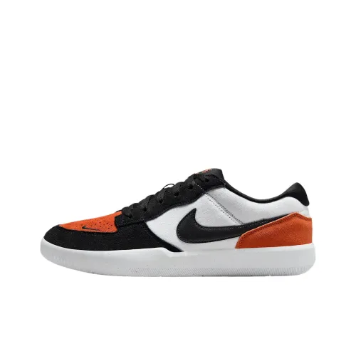 Nike SB Force 58 Slip-on Устойчивый к истиранию Дышащий Низкий топ Кроссовки для скейтбординга Унисекс Черный Белый