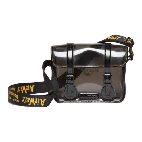 Dr.Martens Сумки через плечо Черный Унисекс