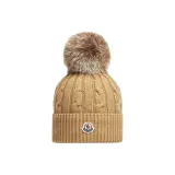 Светло-коричневый