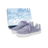 Светло-фиолетовый