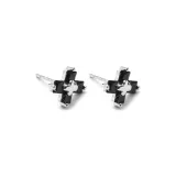 Серьги-гвоздики черного цвета с крестом