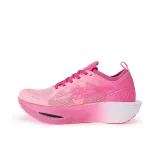 Цветущий персик