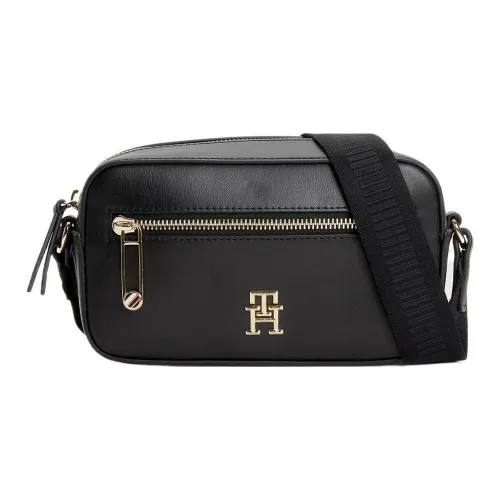 Tommy Hilfiger Сумки через плечо Черные Женские