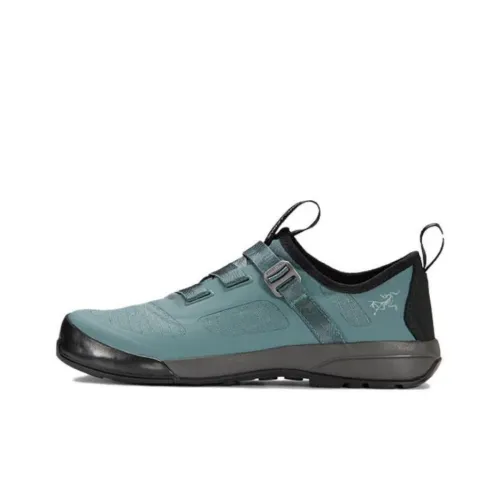 Arcteryx Arakys Approach Slip-resistant Low Top Streetwear Women's Gray Green Арктерикс Arakys Approach Противоскользящий Низкий Топ Уличная Обувь Женская Серый Зеленый