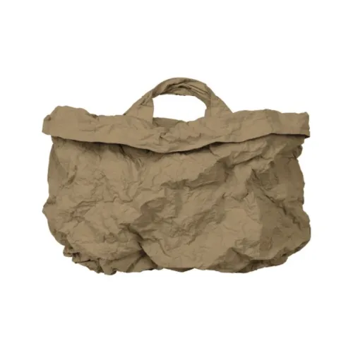 ISSEY MIYAKE Клатчи Мужской