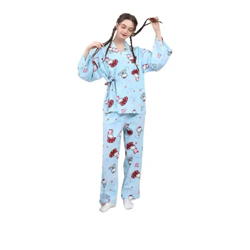 Tutuanna* x HelloKitty Пижамный комплект для женщин