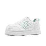 Белый Зеленый