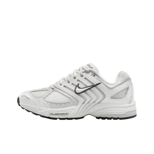 Nike Air Pegasus 2K5 Беговые кроссовки Низкий топ Белый Женский