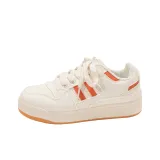 Бежево-оранжевый