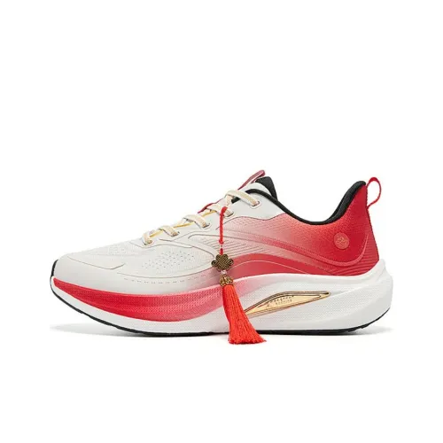 QIAODAN Boundaryless 7,0 Беговые кроссовки Низкий топ Белый Красный Женские