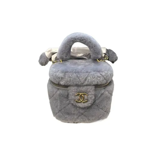 CHANEL Шерсть Плюшевая сумка Makeup Bag Сумка Женская Серый