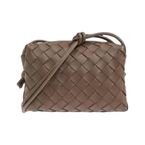 Bottega Veneta Телячья кожа Сумка через плечо Мини Женская Коричневая