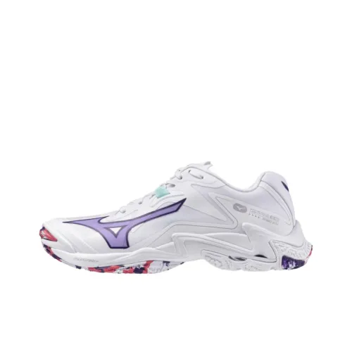 Кроссовки Mizuno Wave Lightning Z8 для тренировок, низкий топ, белые, женские