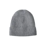 Серые шапки и кепки