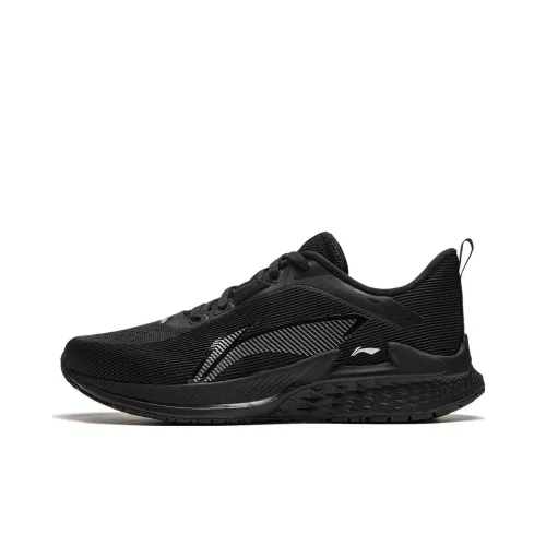 LINING Беговые кроссовки Low Top Черные Женские