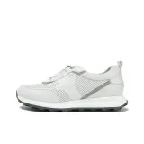 Жемчужно-белый