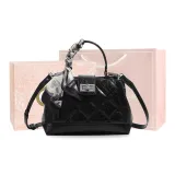 Чёрный (коробка)