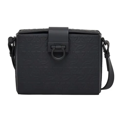 FERRAGAMO GANCINI Коровья кожа Сумка через плечо Мужская Черная