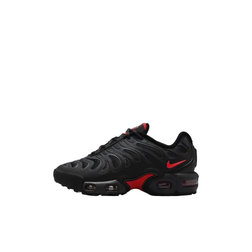 Nike Air Max Plus Low Top Kids Lifestyle Shoes Черный Темный дымчатый серый Университетский красный для детей