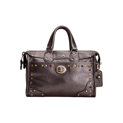 COACH Rhyder Сумки-клатчи Женские