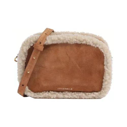 COCCINELLE Сумки через плечо Женские