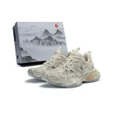 Белый полиамид, состаренный