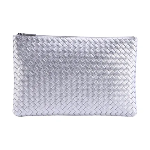 Bottega Veneta Клатчи Женские