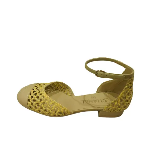 CHANEL 22P Повседневная обувь Женская Желтая