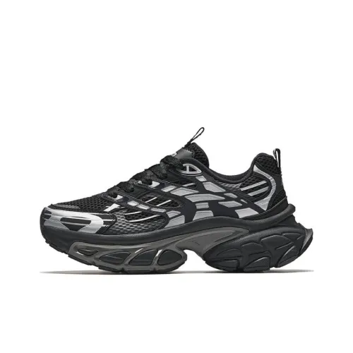 ANTA Амортизация Противоскользящее покрытие Низкий топ Толстая подошва Кроссовки Женские Черный Серебряный