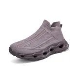 Розово-фиолетовый