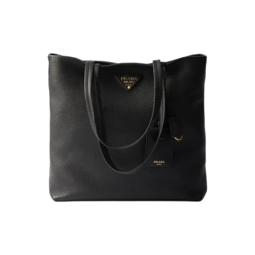 PRADA Сумки через плечо Женские