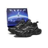 Выцветший черный