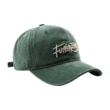 Темно-зеленый