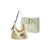 Светло-желтый