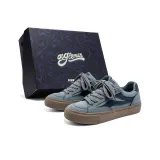 Серо-голубой (в комплекте с коробкой)