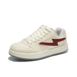 Мужская обувь цвета экрю