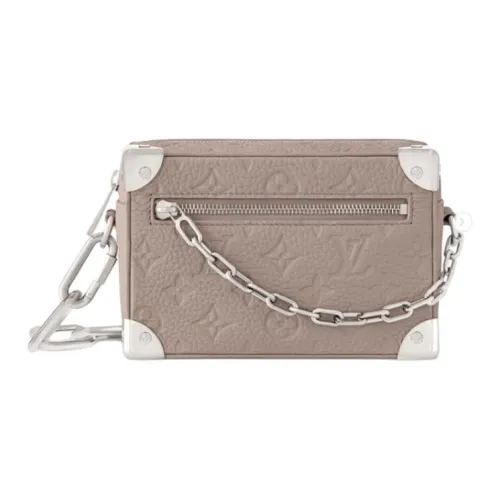 LOUIS VUITTON SOFT TRUNK Кожаная отделка Сумка через плечо Женская Светло-розовая