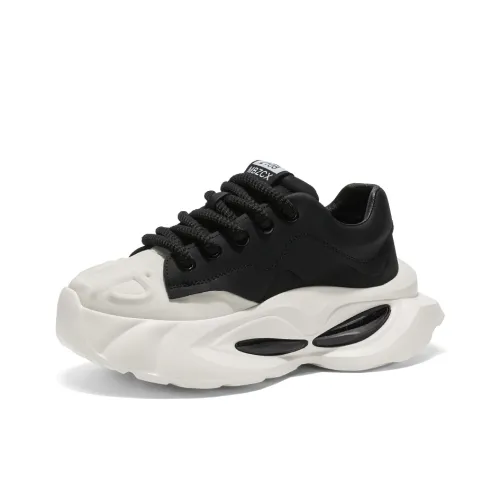 GOBLIN SHARKS 1759 Противоскользящие и износостойкие визуально увеличивающие рост низкие топовые кроссовки с толстой подошвой для мужчин