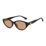 Глянцевая черная оправа с линзами цвета коричневого чая