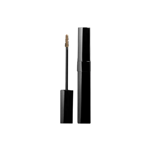 CHANEL Easy to Blend Eyebrow Pencil Длинный WEARING