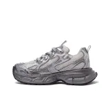 Серебристый