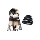 2 пачки (хаки шарф + полосатая шляпа)